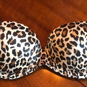 Victoria’s Secret Strapless Pushup Bra 34B